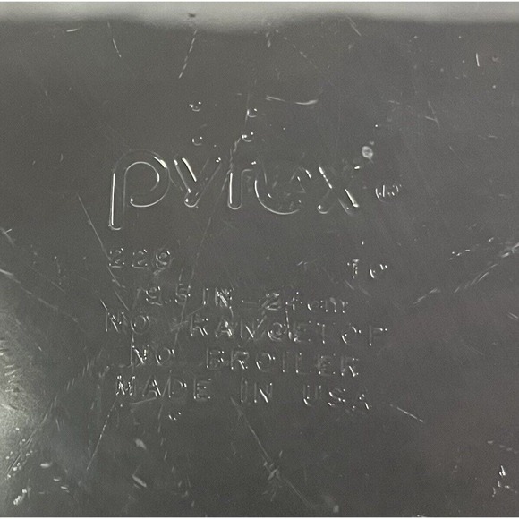 Vintage Pyrex Deep Dish Pie Plate 9 1/2" Fluted Rim Tab Handles Clear Glass #229 - Picture 5 of 9